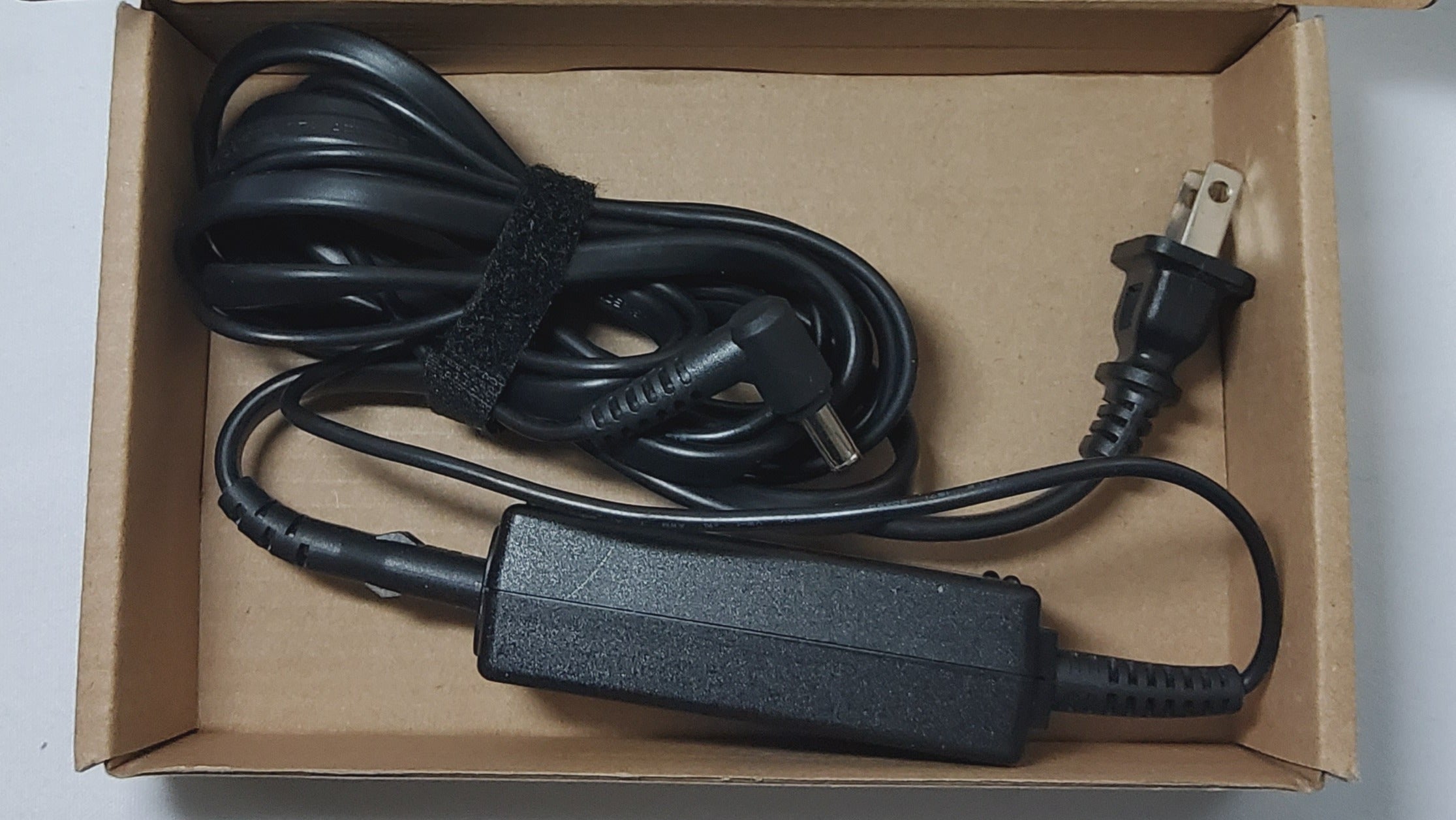 Toshiba Laptop Charger (PA5177U-1ACA)