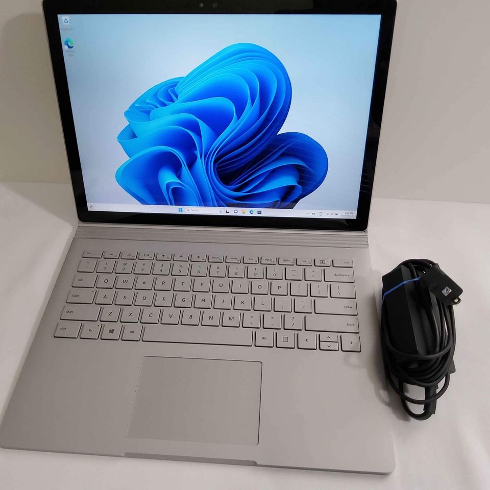 Surfacebook 1 6th Gen Touchscreen 8gb 256gb