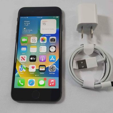 Apple iPhone 8 (64GB) Smartphone - Unlocked with Wireless Charger