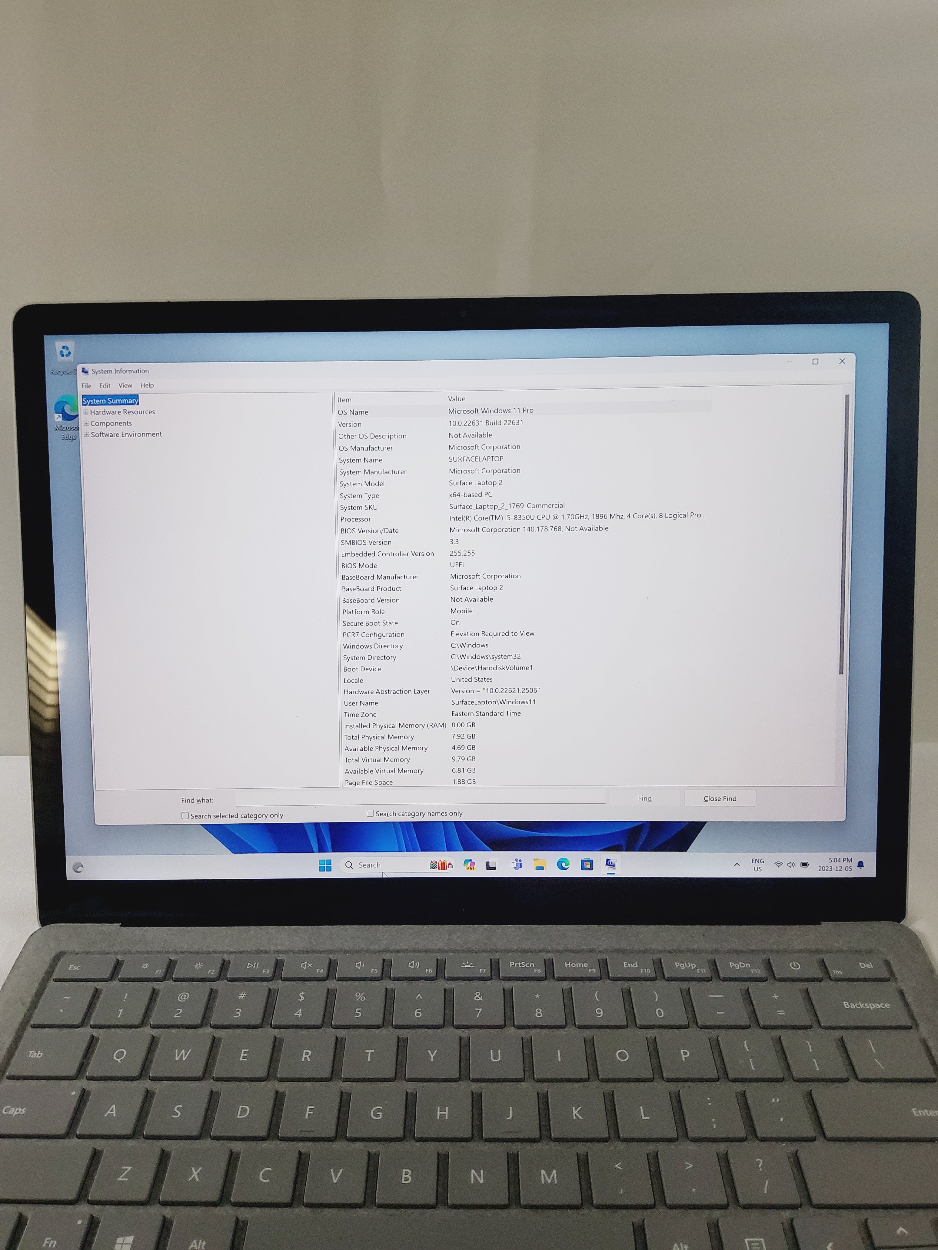 Microsoft Surface Laptop 2 13.5" Touchscreen Laptop - Silver (Intel Core i5/256GB SSD/8GB RAM/Windows 11)