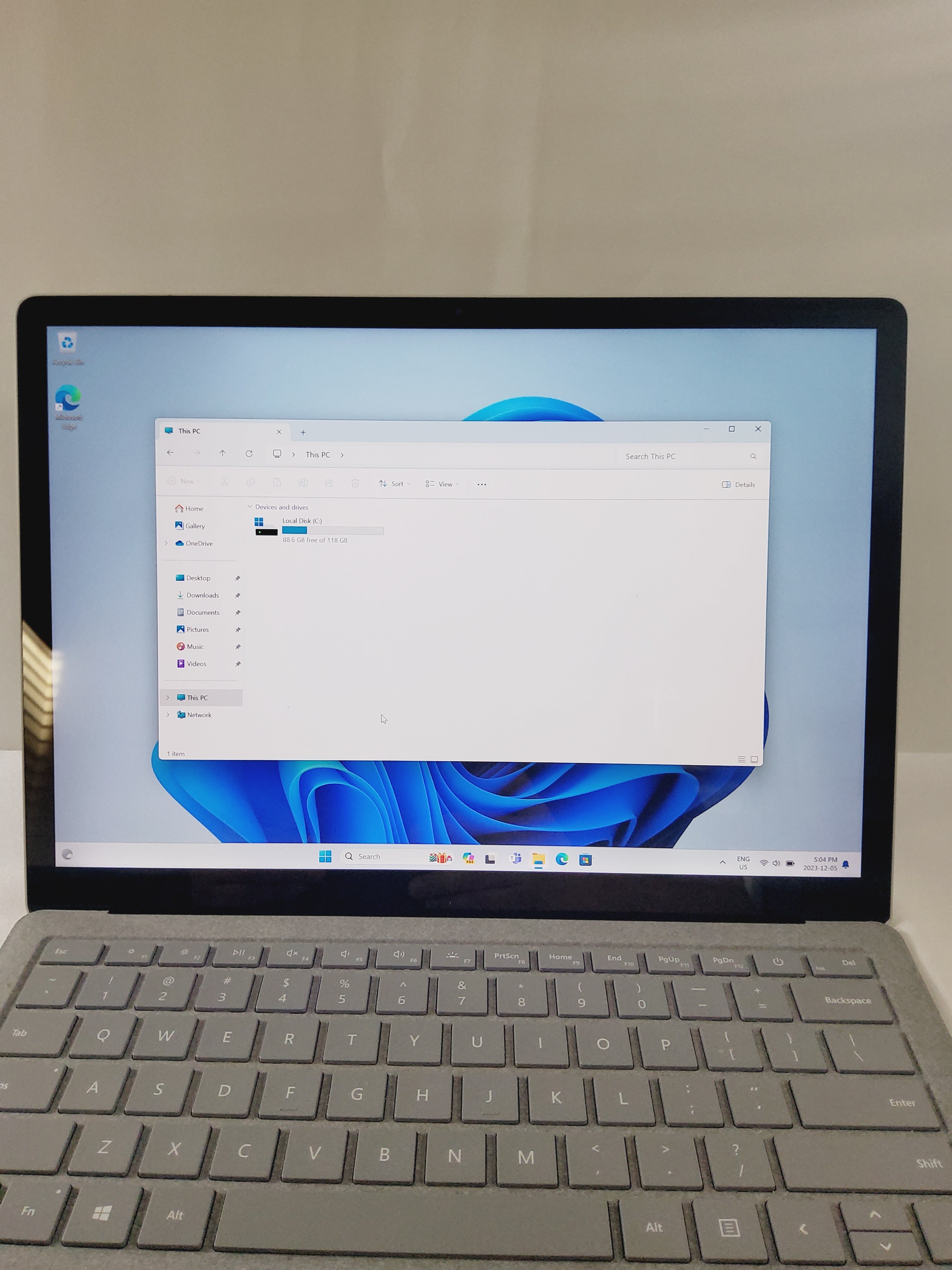 Microsoft Surface Laptop Studio 2 Z1J-00001 | PC-Canada