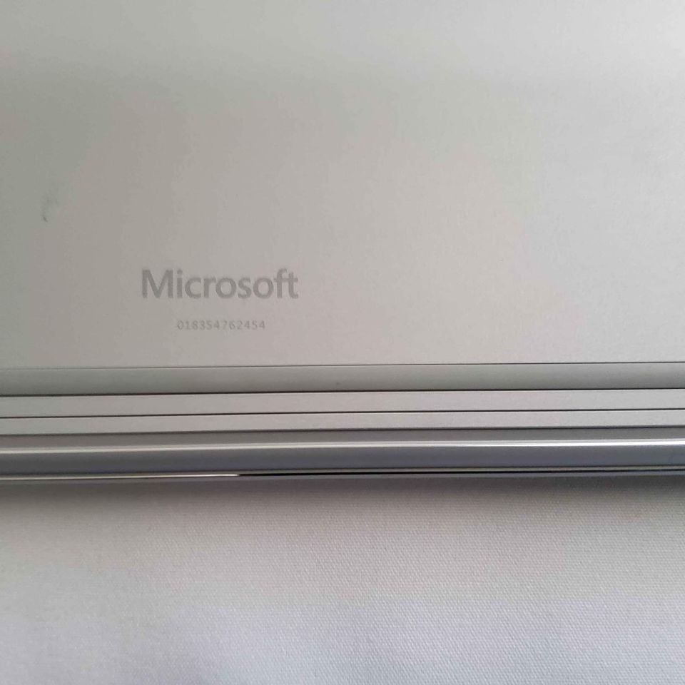Surfacebook 1 6th Gen Touchscreen 8gb 256gb