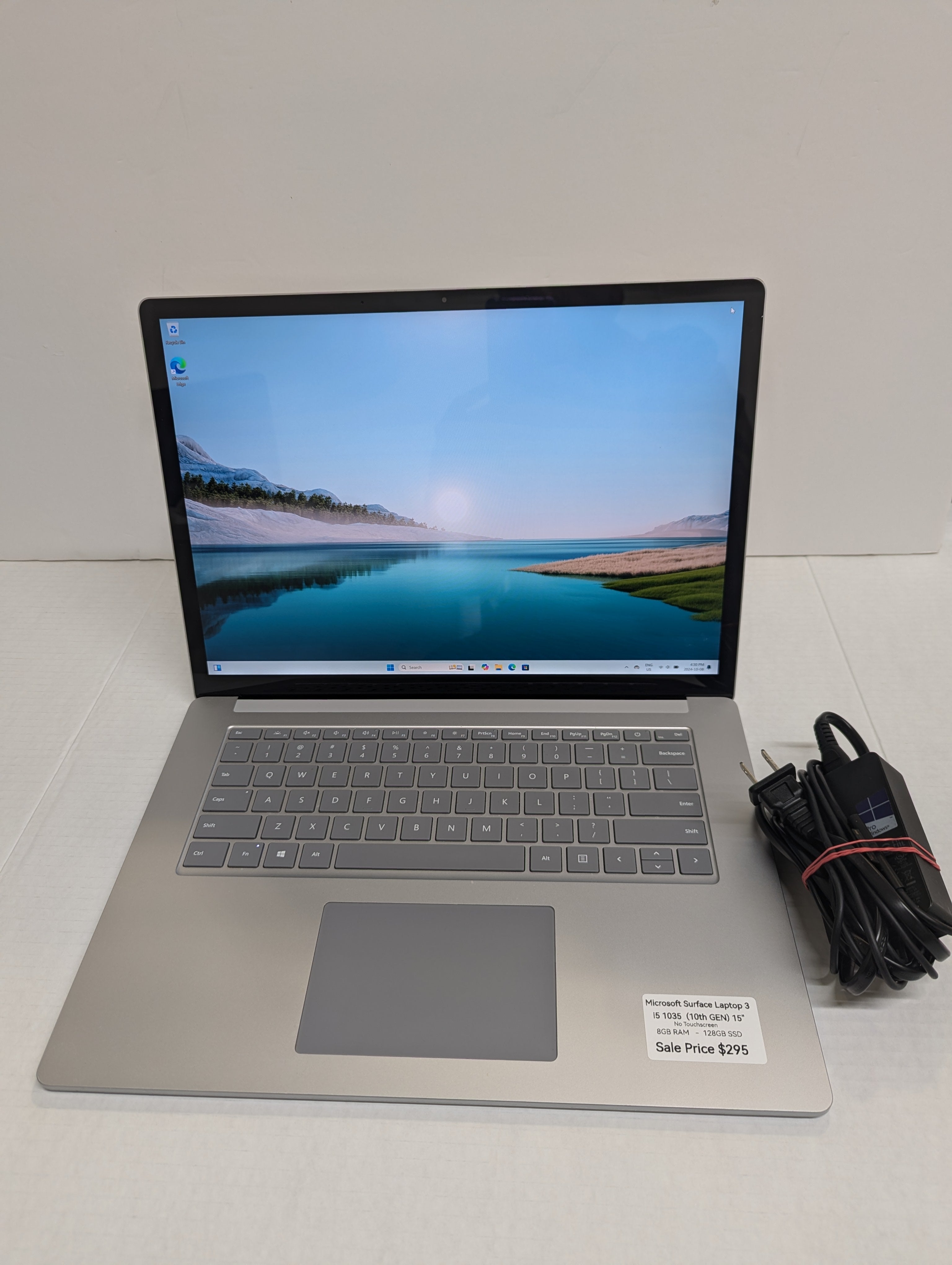 Surface Laptop 3 15" i5 1035 - 8GB / 128GB (No Touchscreen) **Read Notes**