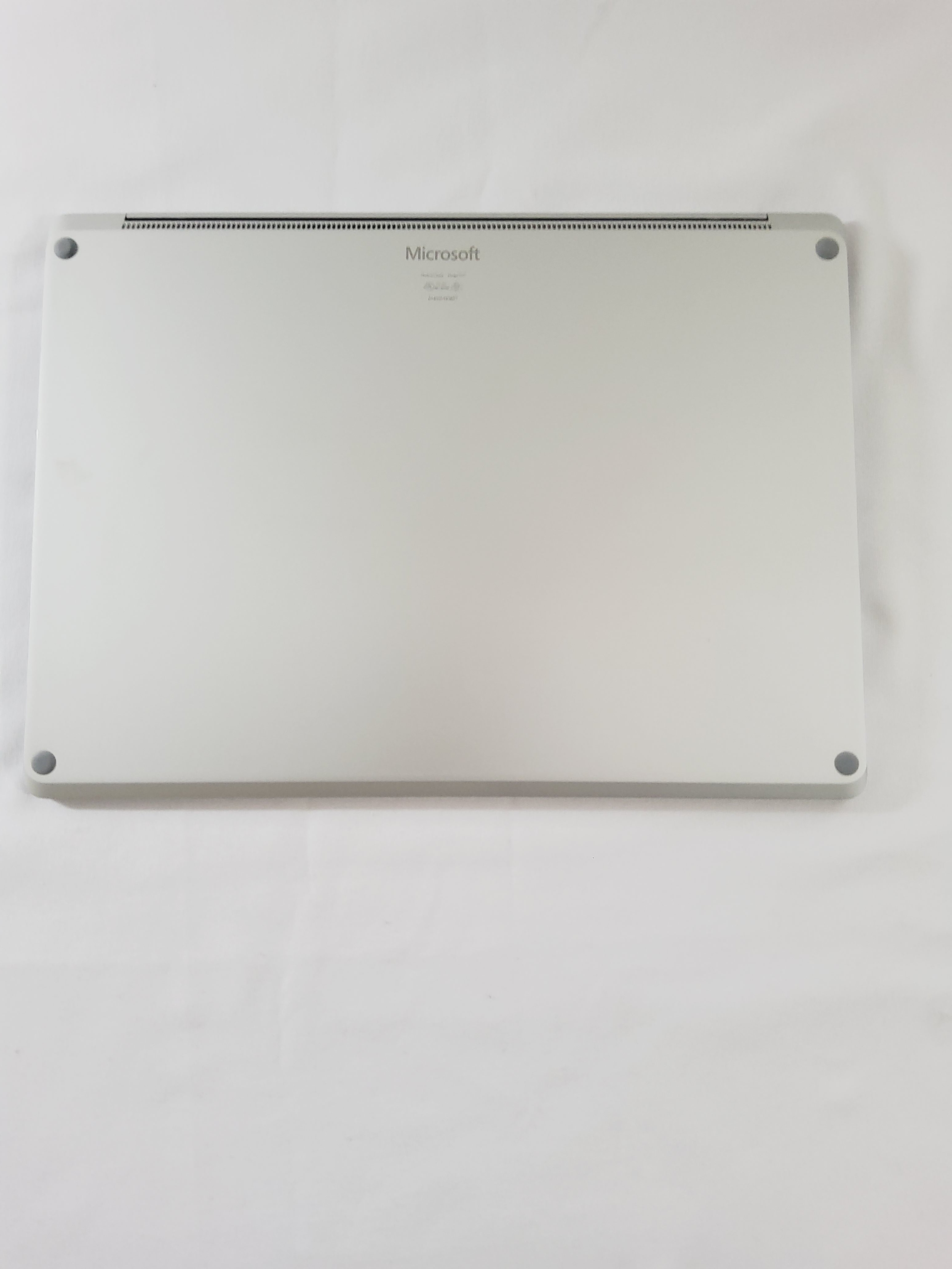 Microsoft Surface Laptop 2 13.5