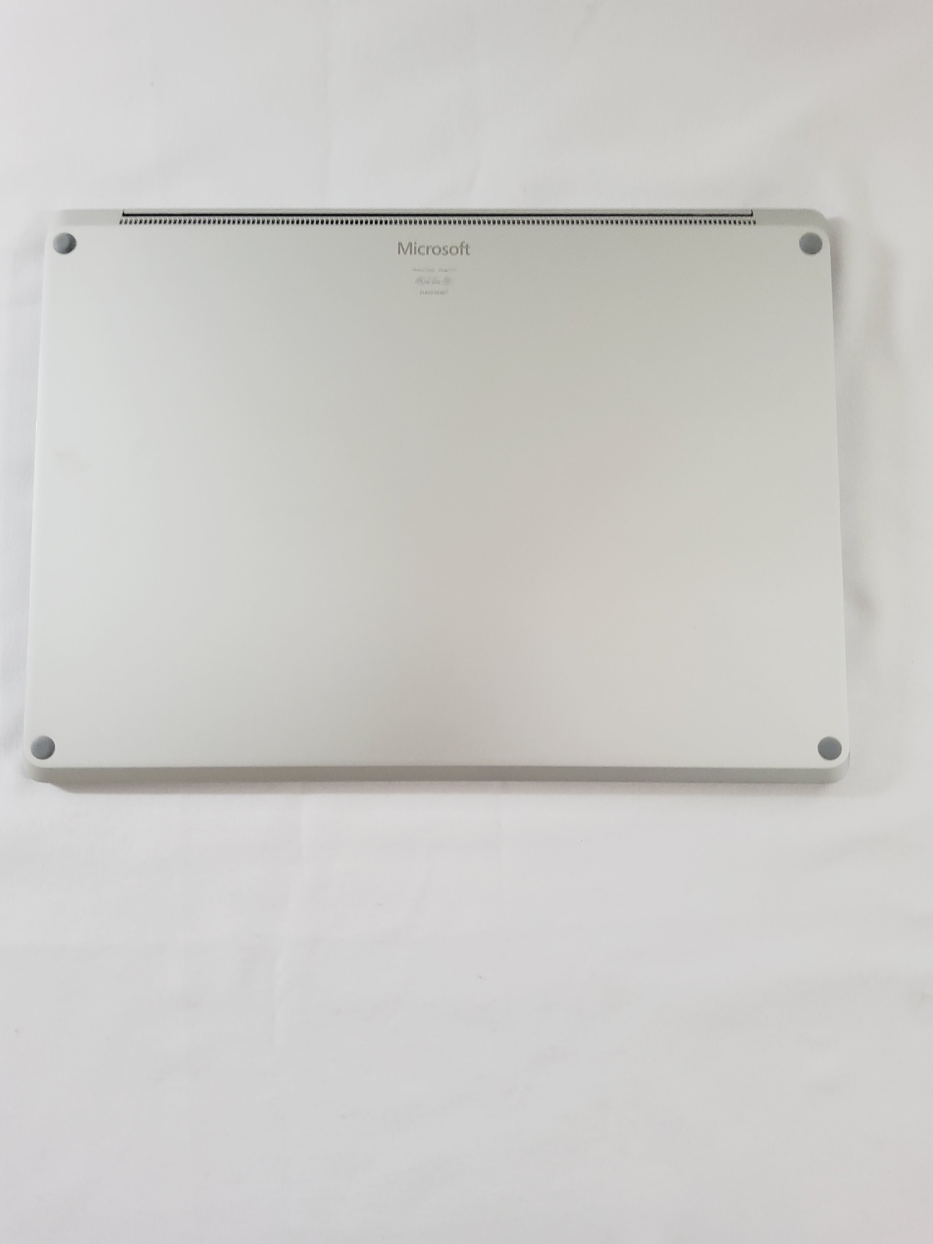 Microsoft Surface Laptop 2 ( i5-8350 / 128GB / 8GB )